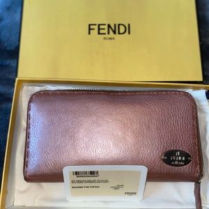 Auth Fendi Selleria Rose Gold Leather Zippy Wallet